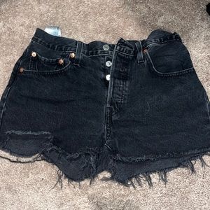 Levi’s black shorts